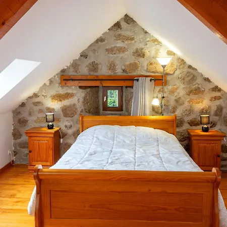 Au P'tit Bonheur D'aubrac 5/7 Personnes Сasa de vacaciones Saint-Laurent-de-Muret